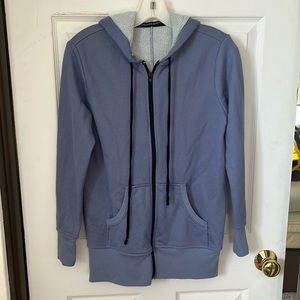 Harlowe& Graham loose blue hoodie